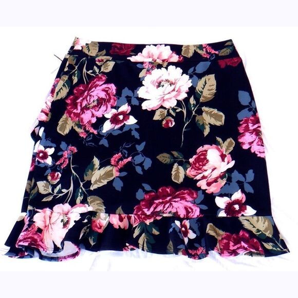 Silhouette Floral Skirt Wardrobe Builder - Picture 2 of 3
